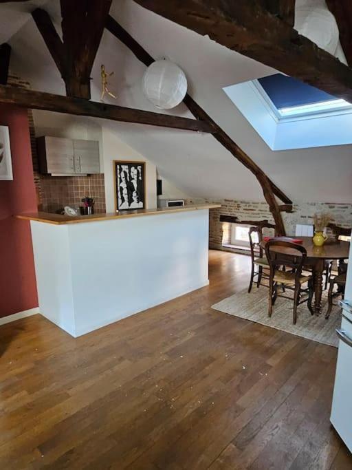 Апартаменты Sous Les Toits Du Vieux Cahors - 3Eme Etage Экстерьер фото